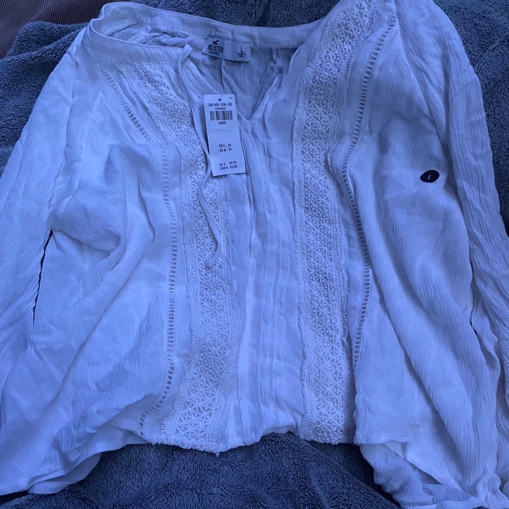 NWT hollister peasant top